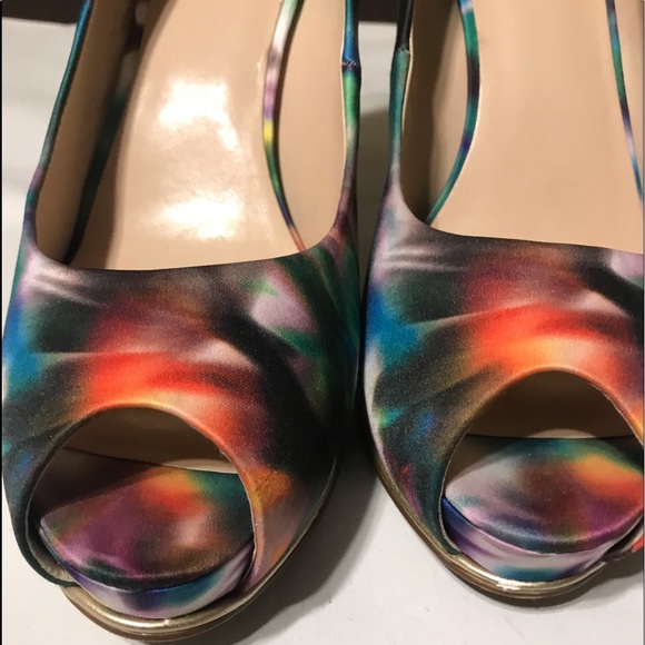 🔥GUESS PEEP TOES🔥 - Picture 3 of 7